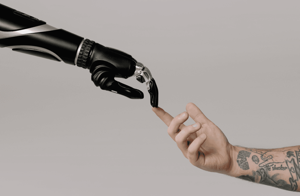 E-commerce chatbot 101- Types, Applications and Pricing